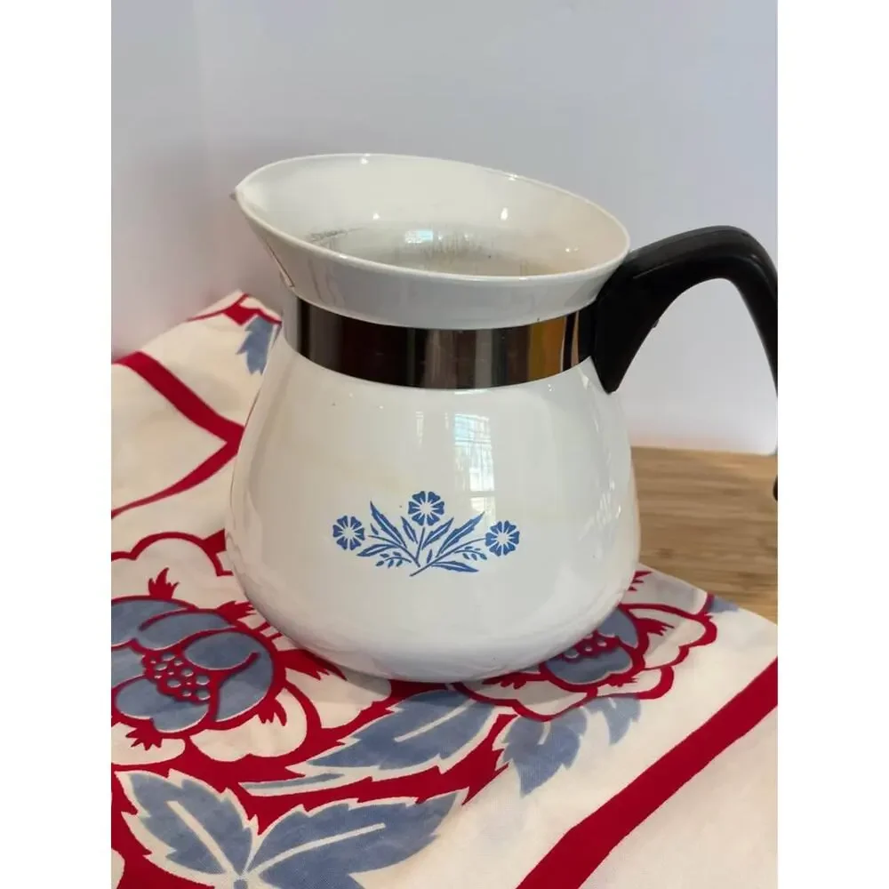 Vintage Corning Ware Blue Cornflower 2 Qt   Pot No Lid